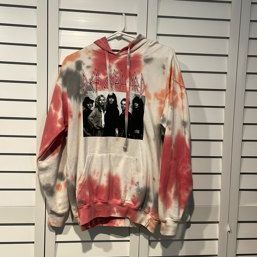 def leppard tie dye hoodie